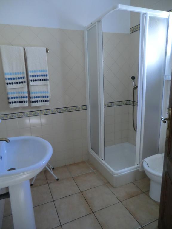 Hostal Monte dos Avós Querenca Habitación foto