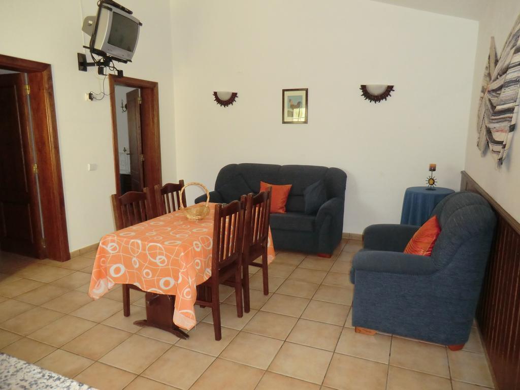 Hostal Monte dos Avós Querenca Habitación foto